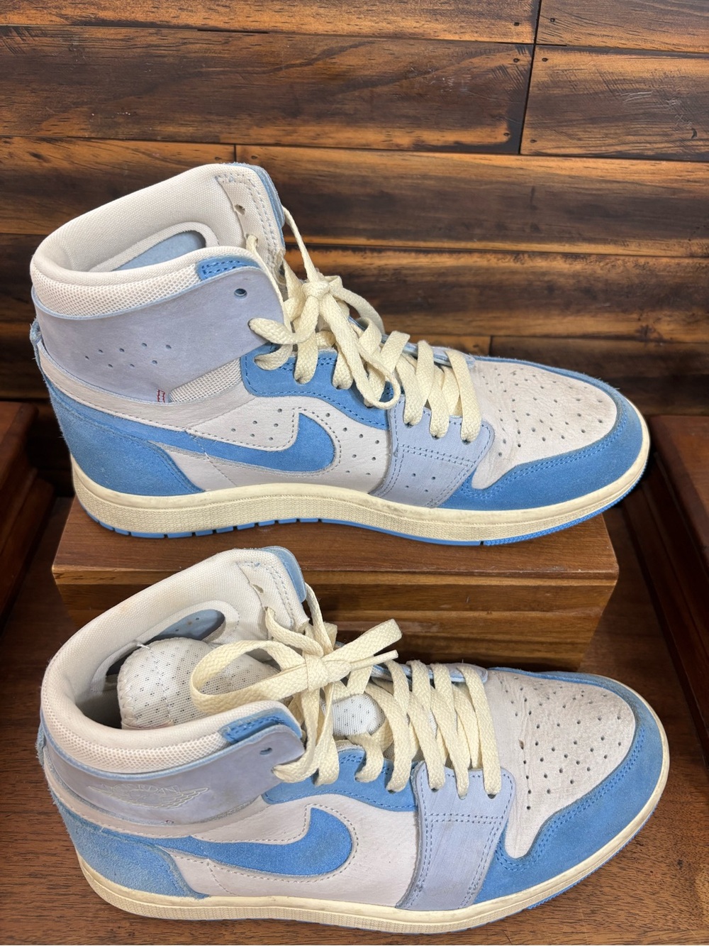 Nike Men's High-Top Sneakers in Light Blue and Cream